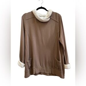 Soft Surroundings Petite Large Cowl Neck Fleece Trim Pullover Sweatshirt Taupe